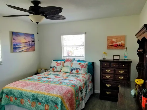 409 Briarwood Rd, Venice, FL 34293