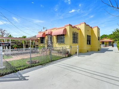 2035 NW 26th St, Miami, FL, 33142