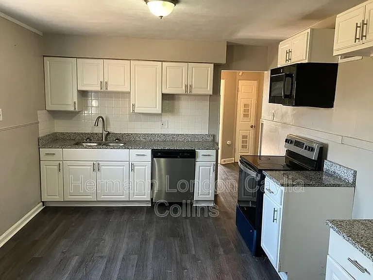 9850 Dennis Dr — Photo 7
