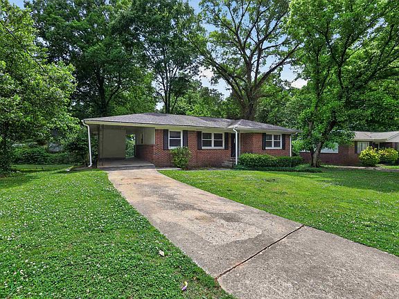 2nd image of 394 Fernbrook Ave