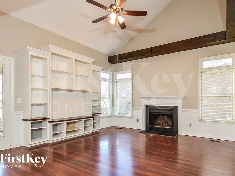 5102 Birnamwood Trl — Photo 3