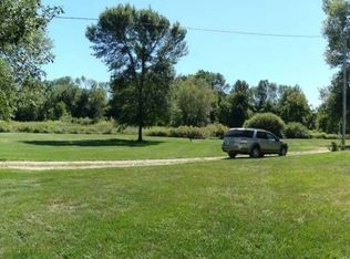 7422 S Vroman Rd, Shepherd, MI 48883