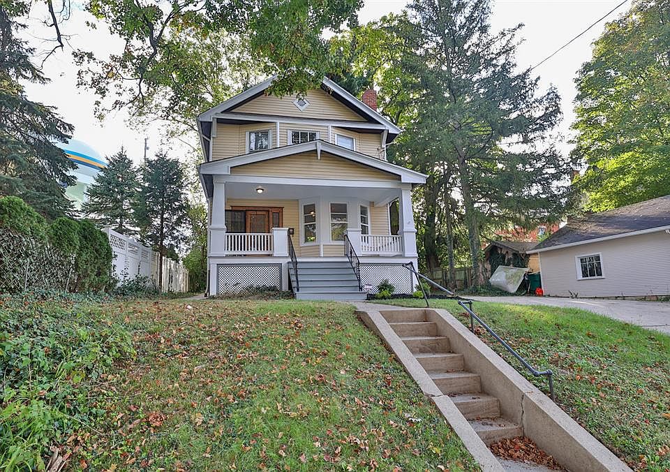 1st image of 3716 Boudinot Ave