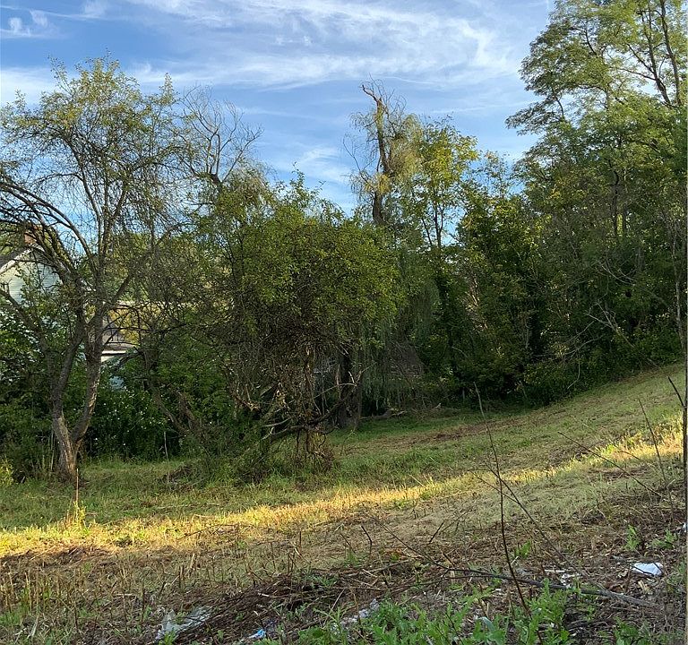 2nd image of 0 Brandenburg Ln