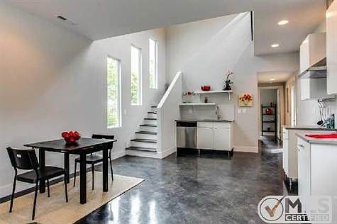 5th image of 1309B Stainback Ave #B
