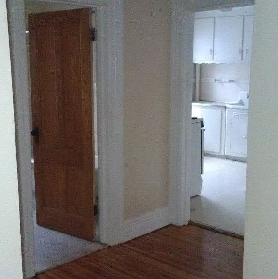 Entrance to hallway corridor.