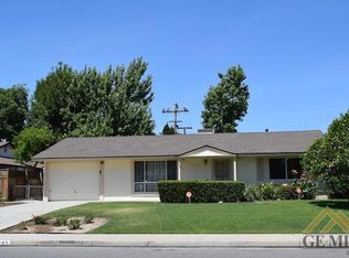 1105 Bermuda St, Bakersfield, CA 93309