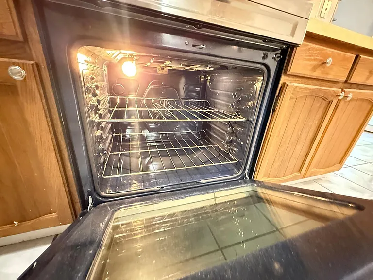 3111 Primrose Ln — Photo 10