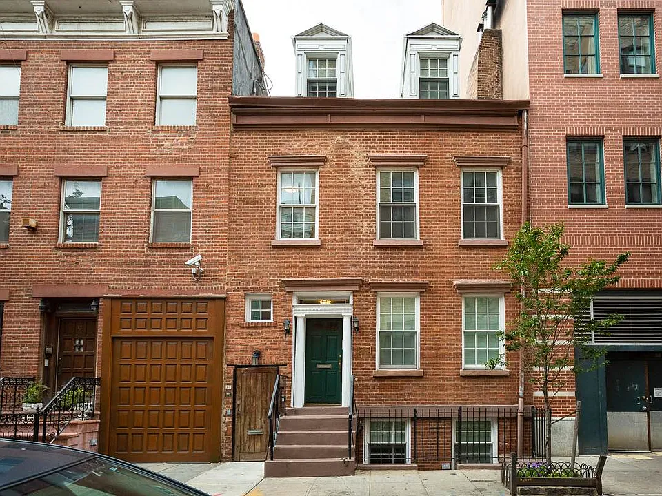 7 Leroy St #4