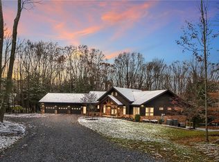 129 W Airpark Rd, Central City, PA 15926