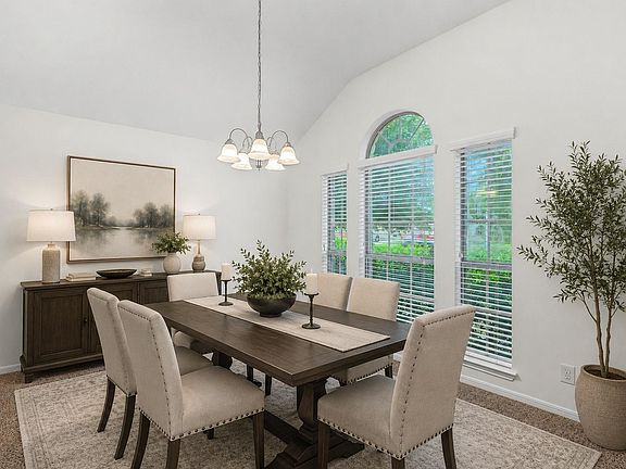 4th image of 22431 Albee Dr