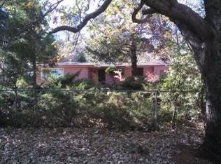 2044 Montana Ave, Shasta Lake, CA 96019