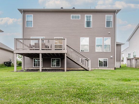 3rd image of 10331 Truman Way