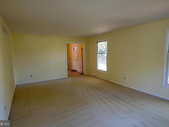 3rd image of 2710 Alexander Dr