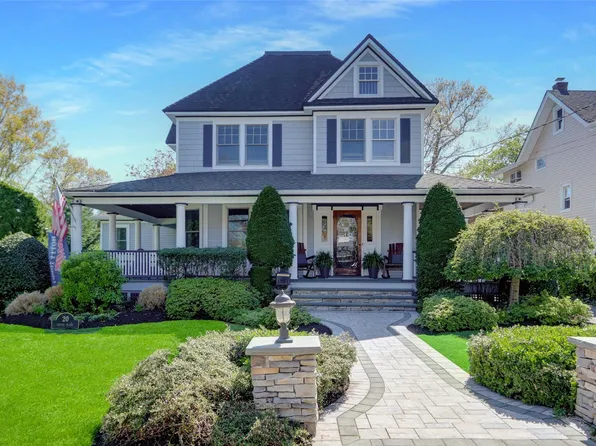 20 Irving Place, Rockville Centre, NY 11570