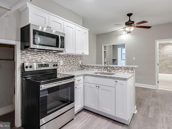 5th image of 1622 South St #2F