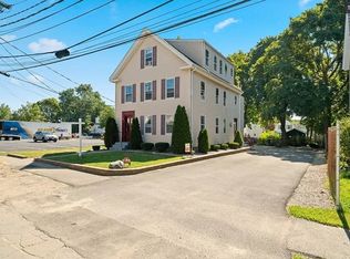 2 Clifford St, Middleboro, MA 02346