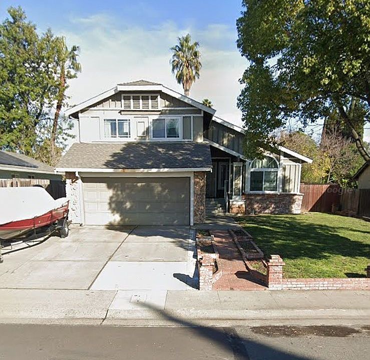 1st image of 8015 Deer Lake Dr