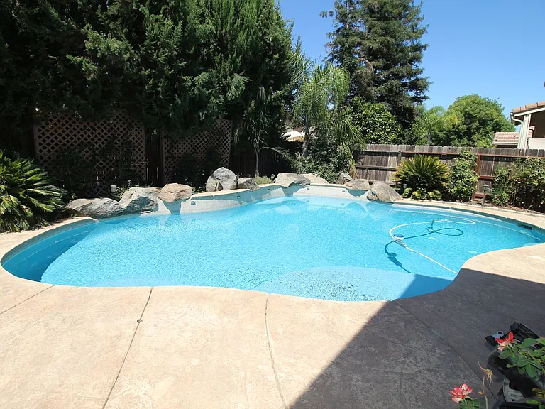2542 E Omaha Ave — Photo 20