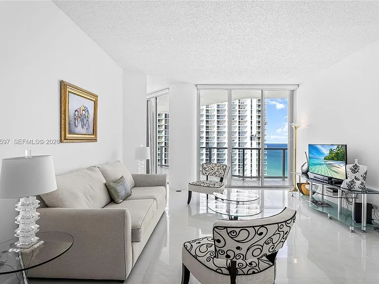 16485 Collins Ave #35C — Photo 4