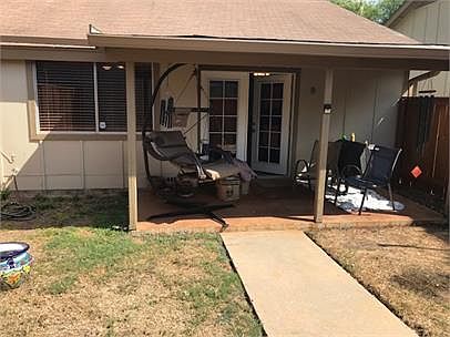 4th image of 1613 W Braker Ln #A