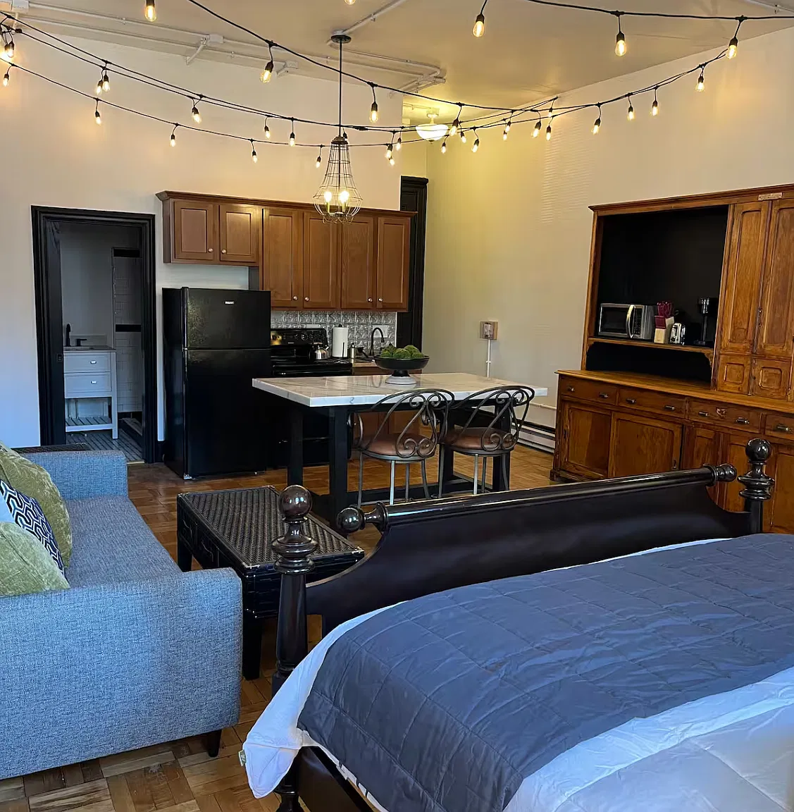 Studio, 450 sqft, $1,025 — Photo 4