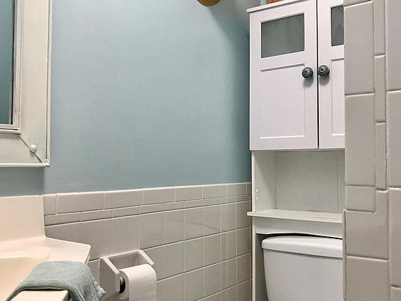 5th image of 1290 Highlands Dr APT D