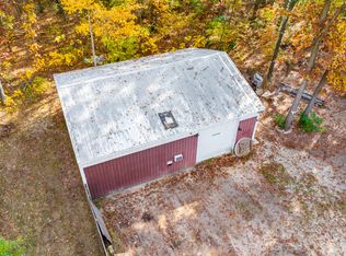 610 Miller Rd, Plainwell, MI 49080