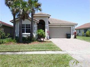 787 Bent Creek Dr, Fort Pierce, FL 34947