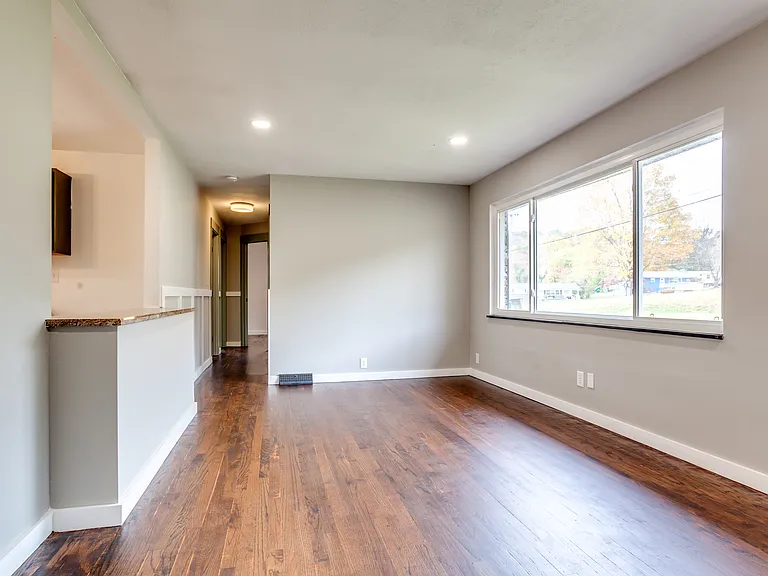 6608 Langston Dr — Photo 8