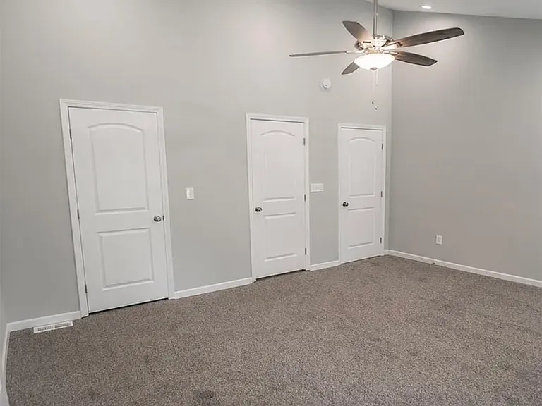 3255 Village Glen Trl — Photo 10