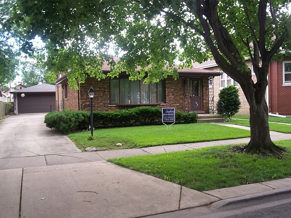 2nd image of 3832 Cuyler Ave