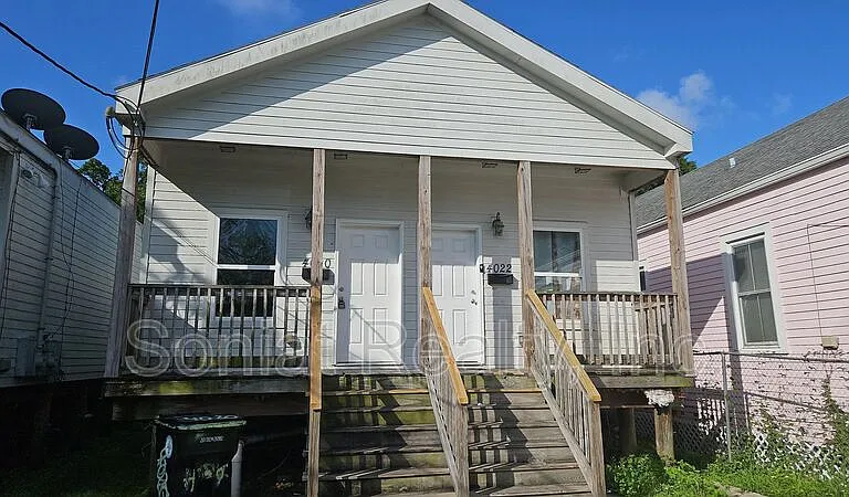 4020 Baudin St — Photo 1