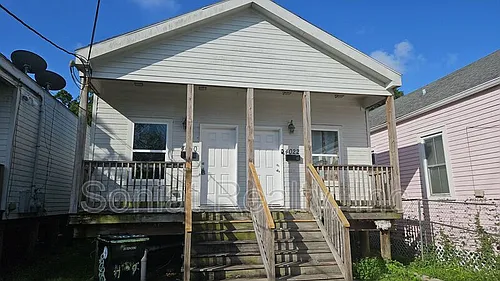 4020 Baudin St Photo 1