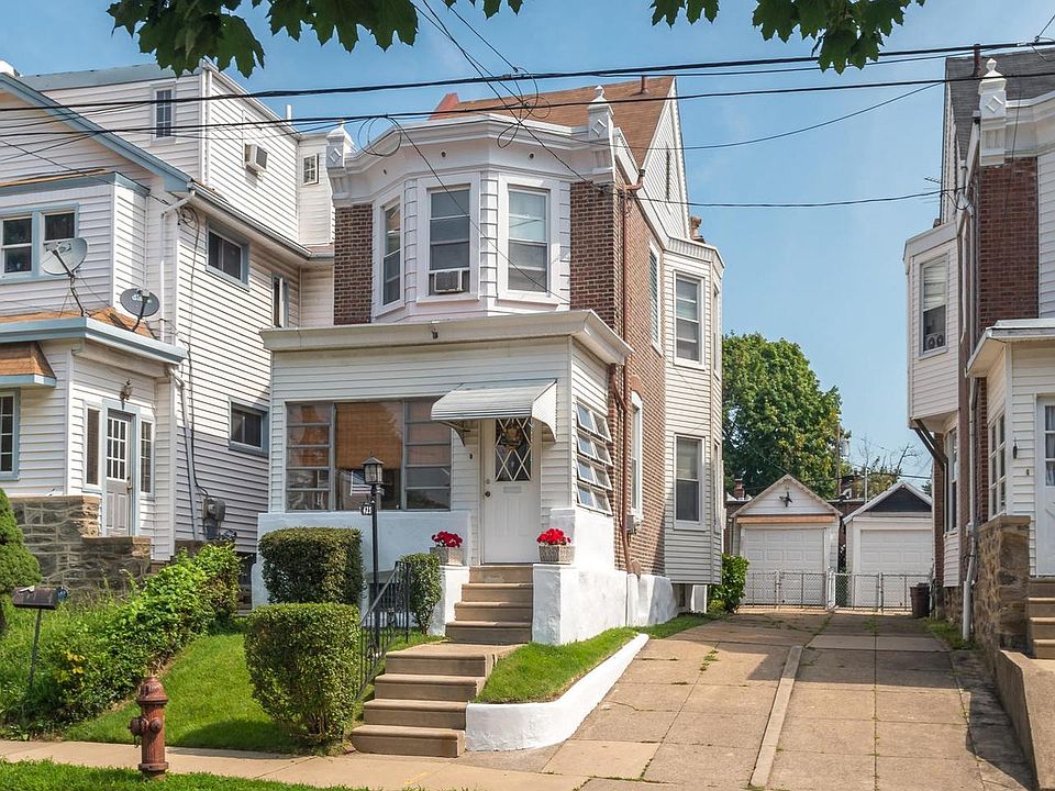 1st image of 423 Gilham St