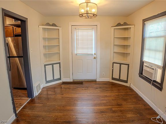 4th image of 519 Murray Ct
