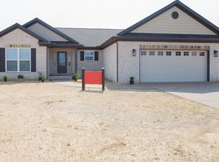 12903 Halle Dr, Evansville, IN