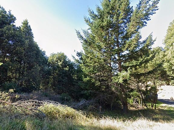 2nd image of 306 & 324 Telegraph Creek Rd