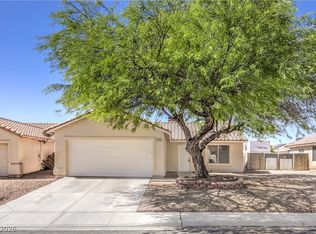 2119 Logsdon Dr, North Las Vegas, NV 89032