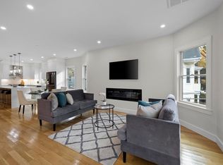 73 Orchard St APT 2, Cambridge, MA 02140