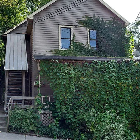 207 Williams St #2