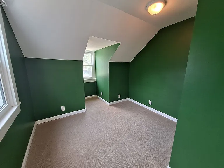 3 S Stuart Rd — Photo 14