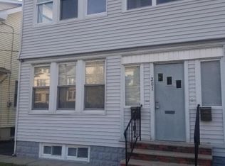 201 Nesbit Ter, Irvington, NJ 07111