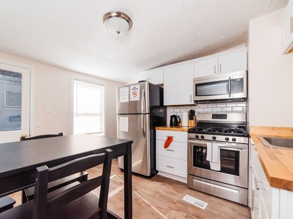 1208 Arch St #1208-AR