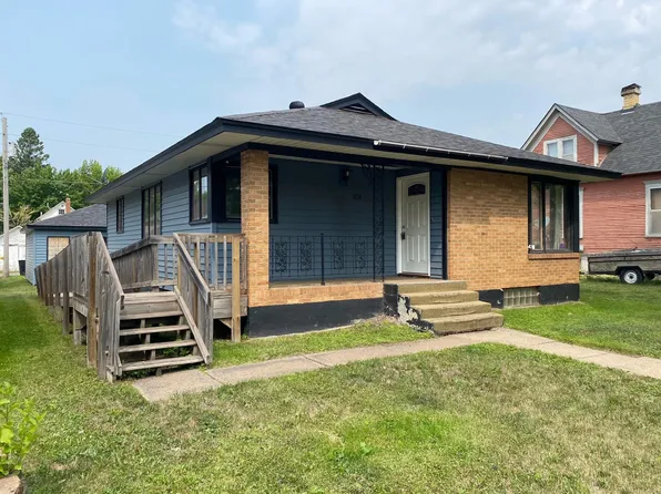 5731 Mountain Ave, Mountain Iron, MN 55768