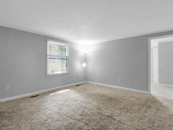 338 River Walk Dr, New Bern, NC 28560