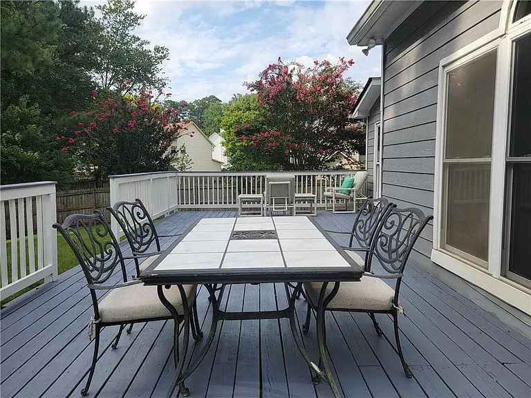 2790 Suwanee Lakes Trl — Photo 11