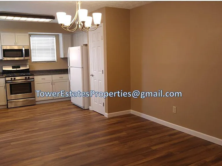 1746 Hightower Dr — Photo 7