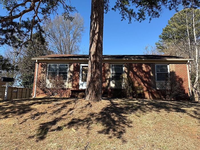 1st image of 4428 Brooktree Dr