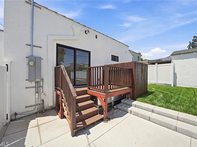 1338 Bruce Ave — Photo 30
